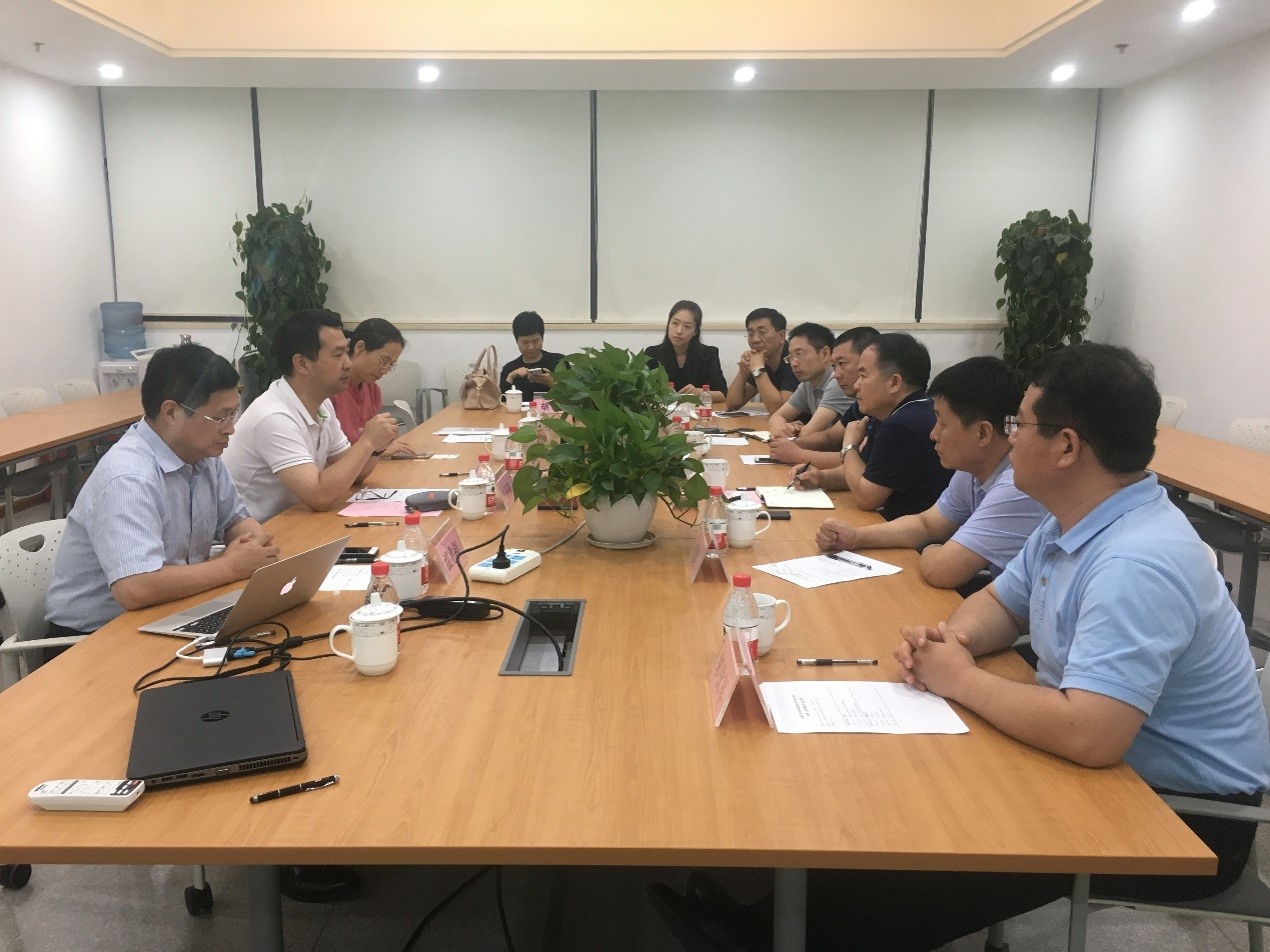 内蒙古阿拉善盟高新技术产业开发区党工委书记孔德贵一行到上海硅酸盐