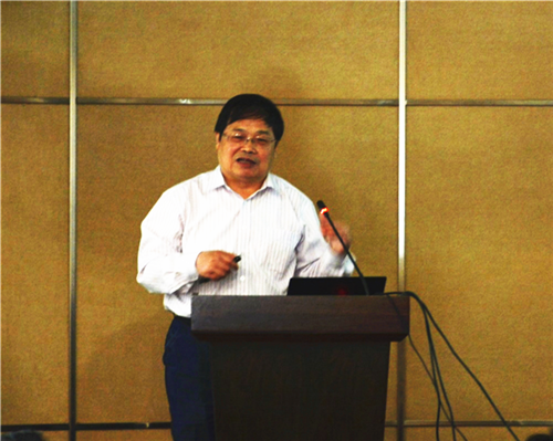 吴以成院士作学术报告